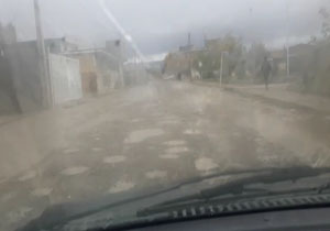 گلایه از وضعیت نامناسب جاده در روستای باباقلی + فیلم