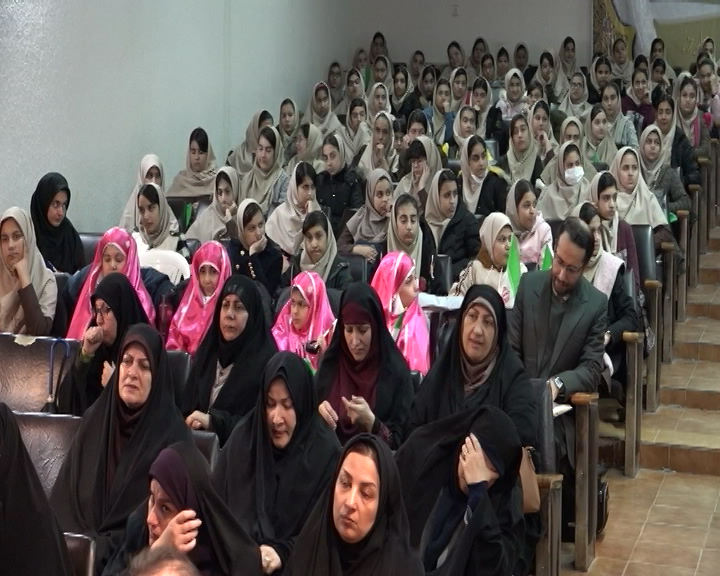 اکران فیلم های رشد در مراکز آموزشی گیلان