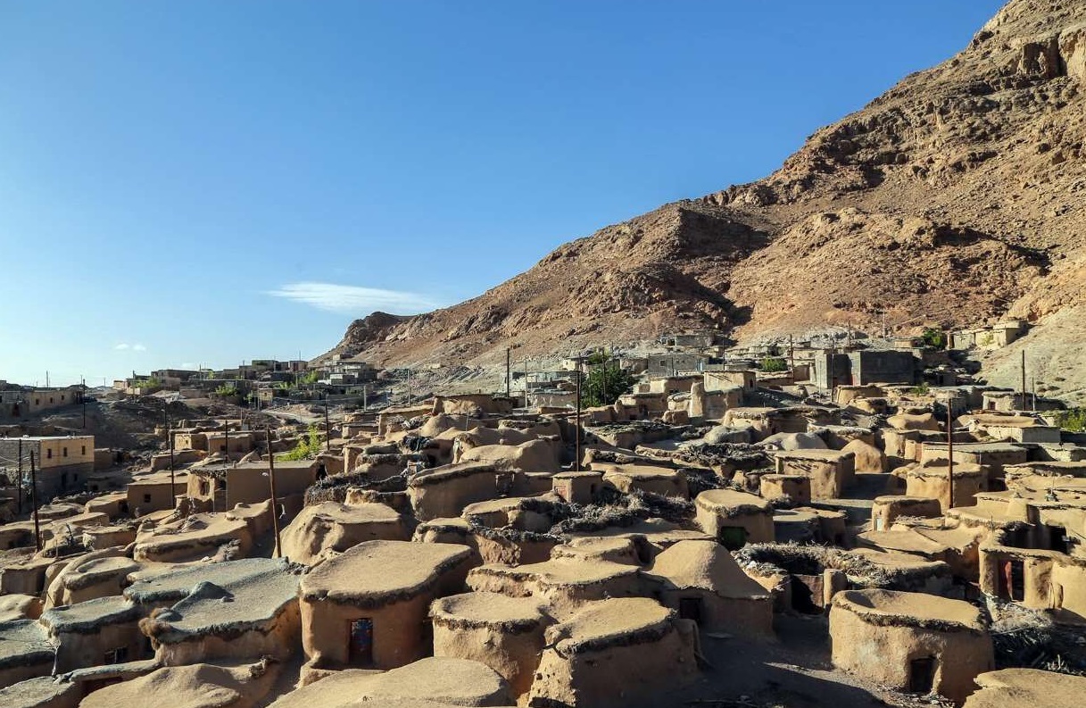 سفر به لی‌لی‌پوت ایران؛ نگاهی به زندگی عجیب مردم «ماخونیک»