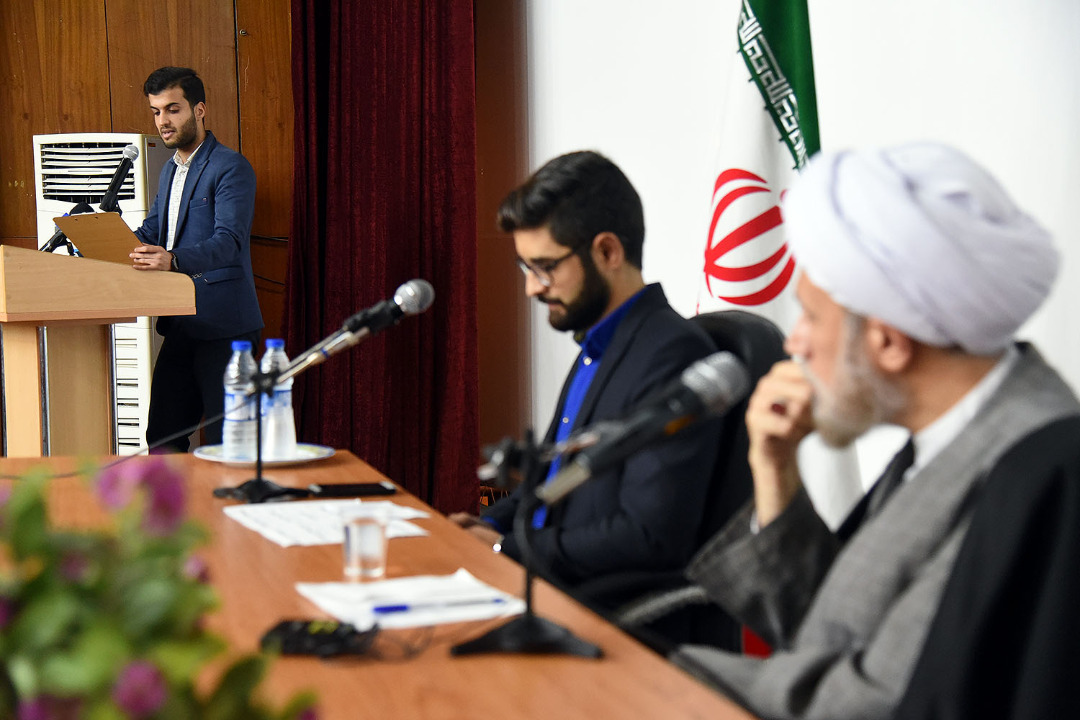 دانشجویان سازوکار علمی برای پاسخگویی نمایندگان و مسئولان ایجاد کنند