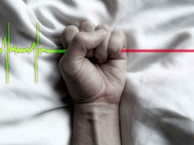 کاهش آمار خودکشی
