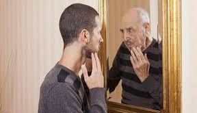 چرا پیر می شویم و راز داشتن پوست و بدنی جوان چیست؟