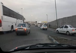 ورودی خطرناک در بزرگراه تهران - کرج + فیلم