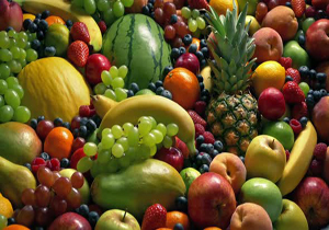 کمبودی در عرضه میوه شب یلدا نداریم