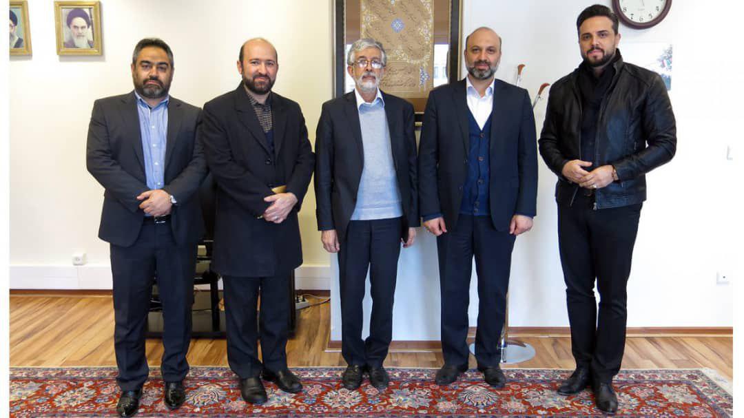 قدردانی حداد عادل از مدیر شبکه یک به دلیل پاسداشت ادبیات فارسی