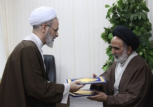 امضای تفاهم نامه همکاری بین مرکز خدمات و مرکز مدیریت حوزه‌های علمیه