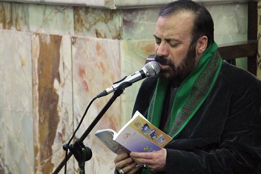 سرودخوانی مرحوم موسوی قهار در محضر امام خمینی(ره) در دهه شصت