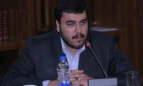 جوانگرایی یعنی بهره بردن کشور از جوان متخصص و با تجربه/حزب در توانمند سازی جوانان کاربرد دارد
