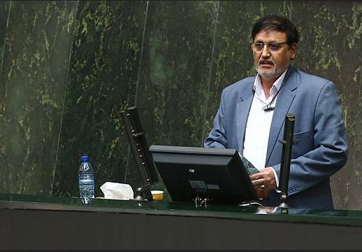 نمایندگان از توضیحات حاجی میرزایی قانع نشدند/ گزارش استیضاح یکشنبه به هیئت رئیسه ارائه می&zwnj;شود