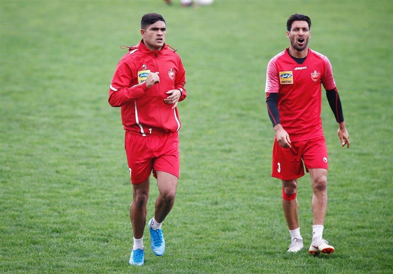 باشگاه پرسپولیس: هنوز با جونیور به توافق نرسیده&zwnj;ایم