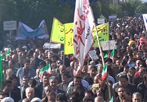 راهپیمایی جانانه مردم انقلابی کازرون در محکومیت آشوبگران