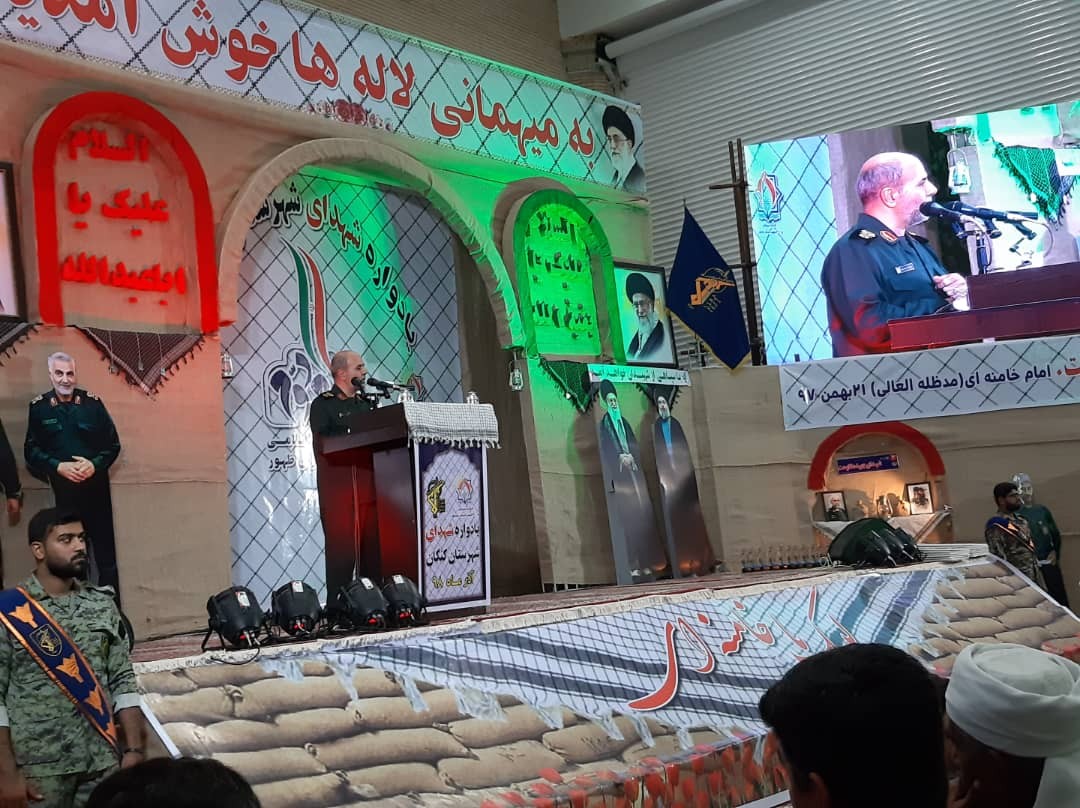 اگر امریکایی‌ها در توطئه‌هایشان موفق نمی‌شوند به دلیل برکت خون شهداست
