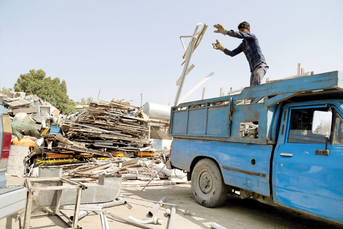 ساماندهی گاراژ های غیر مجاز ضایعاتی در کرج