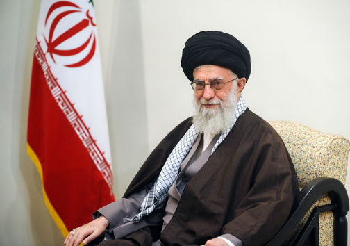 با نماز، سلامت روانی و نشاط را نصیب جامعه‌ سازیم
