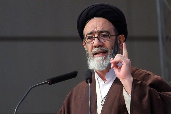 امر به معروف و نهی از منکر یکی از رموز پیروزی انقلاب شکوهمند اسلامی ایران نماینده ولی فقیه