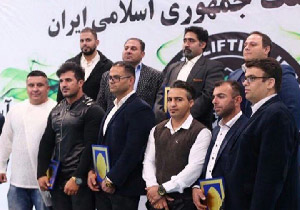 ورزشکار مهابادی مقام اول مسابقات پرس سینه کشور را کسب کرد