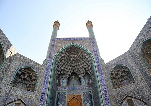 اصلاح تاسیسات آبرسانی مسجد جامع اصفهان