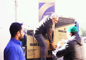 خیران بافقی برای تهیه جهیزیه نوعروسان نیازمند دست به کار شدند