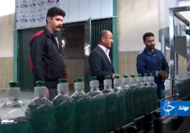 درخشش کارآفرین مهابادی در راه اندازی خط تولید مواد شوینده + فیلم