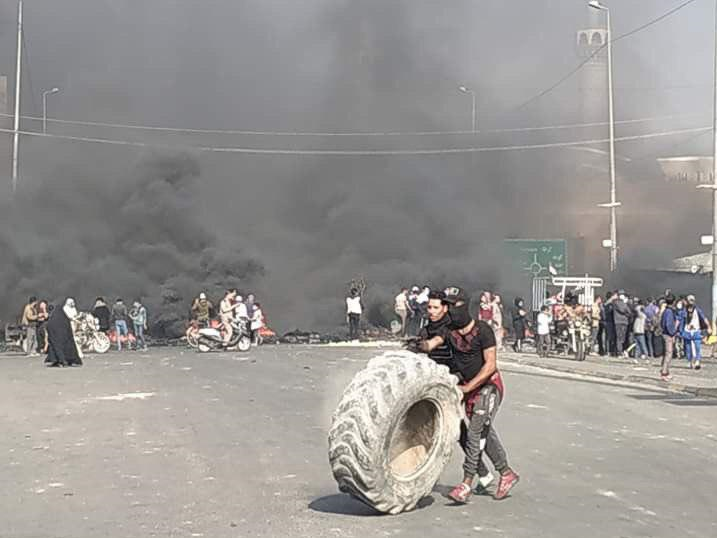 از بازی فعال کمونیست در نقش زن محجبه تا تطمیع مالی معترضان توسط افراد ناشناس / بازیگردان ایران ستیزی در عراق کیست؟ از بازی فعال کمونیست در نقش زن محجبه تا تطمیع مالی معترضان توسط افراد ناشناس / بازیگردان ایران ستیزی در عراق کیست؟