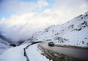کلیه راه&zwnj;های اصلی، فرعی و روستایی محور&zwnj;های استان آذربایجان غربی باز و تردد برقرار است