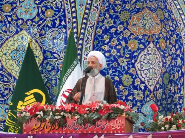 کاخ نشین‌ها را برای مجلس انتخاب نکنیم