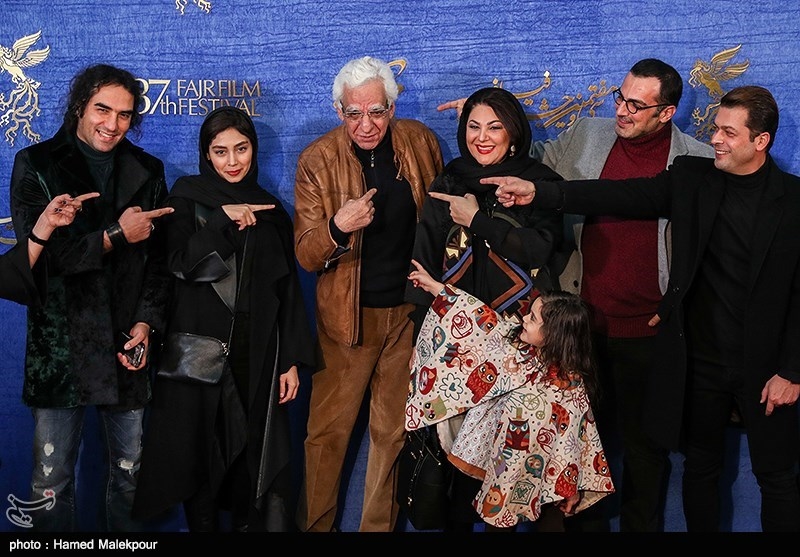 جلوی اکران «تیغ و ترمه» گرفته می‌شود؟