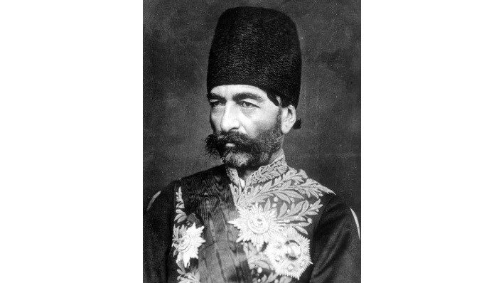 اعتضادالسلطنه؛ دیوانسالار مؤلف