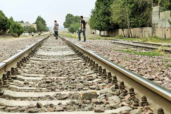 ریل گذاری خط راه آهن جلال آباد زرند