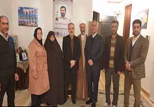 حضور هیئت کاراته گیلان در منزل خانواده شهید عطری