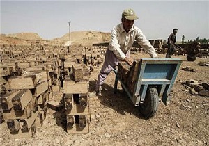 اخراج ۱۱۷تبعه غیرمجاز از واحدهای تولیدی لرستان