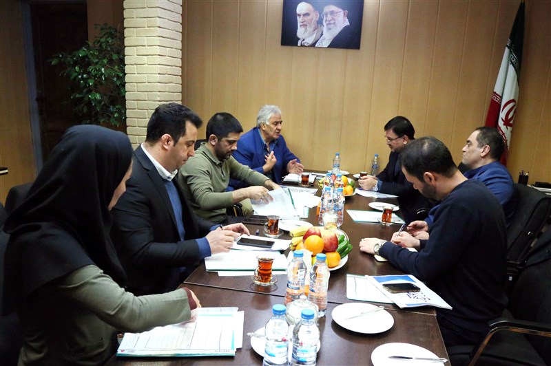 برگزاری جلسه هیأت رئیسه فدراسیون کشتی با حضور طالقانی و سرپرست پیشین