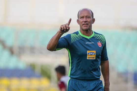 کالدرون ۴ بازیکن به پرسپولیس معرفی کرد