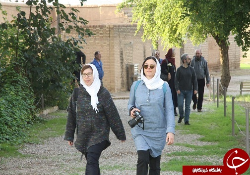 بازدید هیأت سرمایه&lrm;گذار ایتالیایی از بافت تاریخی و سازه&lrm;های آبی شوشتر