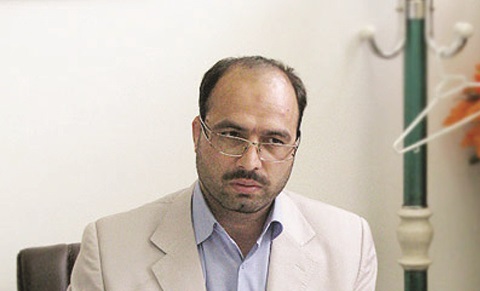 دو پرونده جالب از زبان یک قاضی &rlm;/ تشت رسوایی مردان دو زنه &rlm;