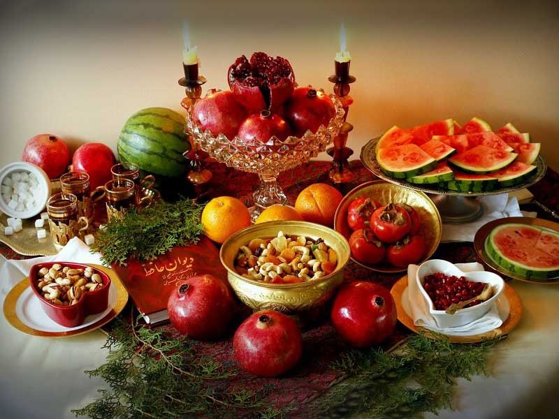 عطر یلدا/یلدا بهانه ای برای مهر ورزی
