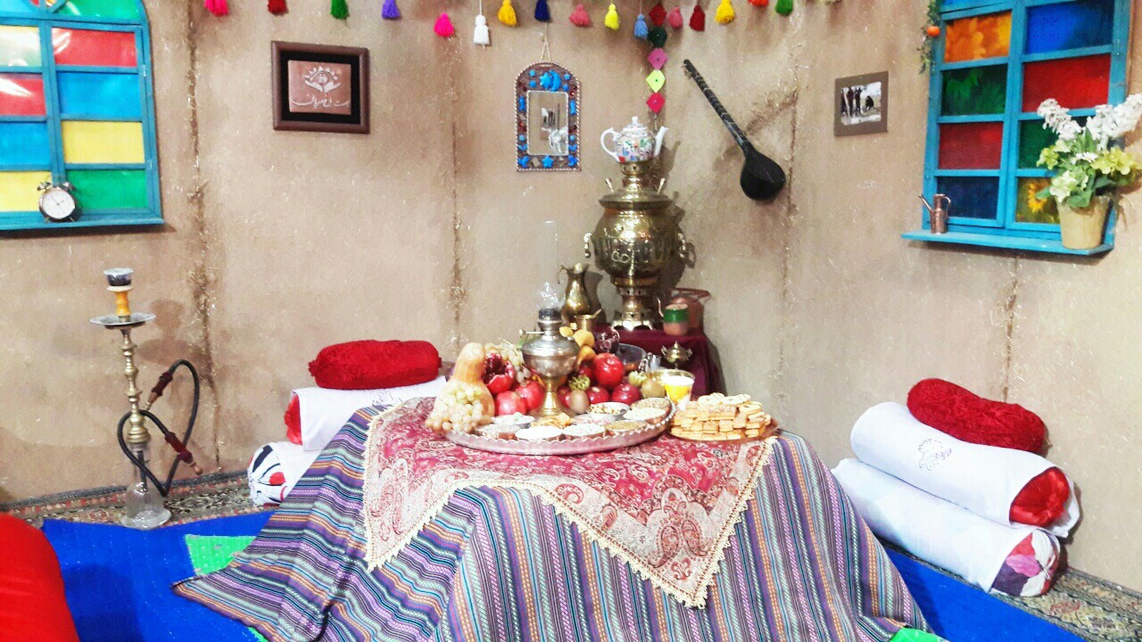 عطر یلدا/یلدا بهانه ای برای مهر ورزی