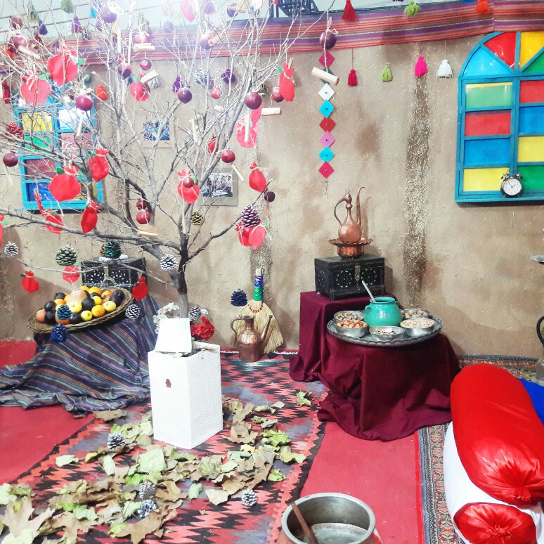 عطر یلدا/یلدا بهانه ای برای مهر ورزی