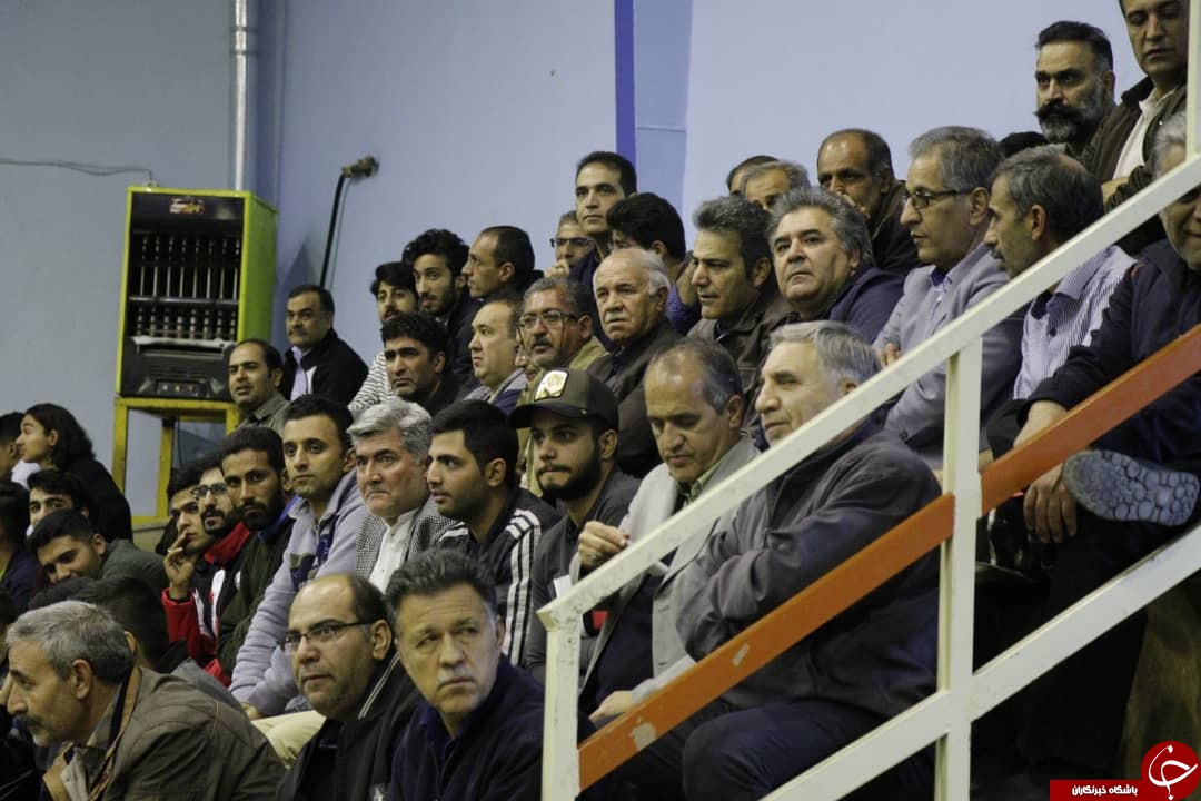 بسکتبالیست&zwnj;های کرمانی در خانه بردند