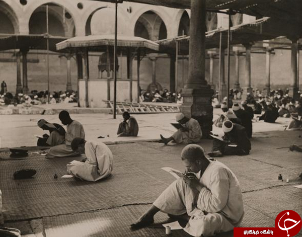آزمون طلاب در مسجد معروف مصر؛ عکس منتخب نشنال جئوگرافیک