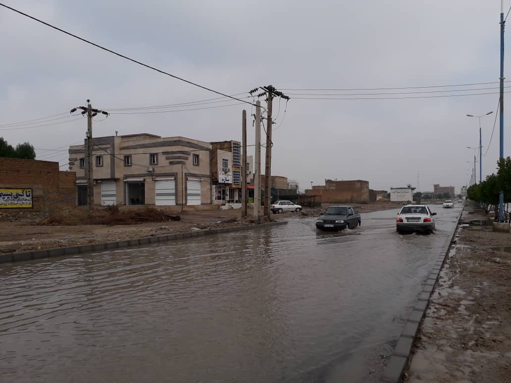 آبگرفتگی معابر و خیابانهای آبادان و خرمشهر براثر بارندگی آبگرفتگی معابر و خیابانهای آبادان و خرمشهر براثر بارندگی