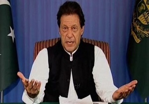عمران خان: شبح جنگ بر پاکستان و هند سایه انداخته است
