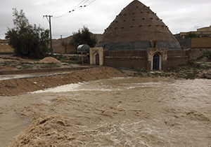 آب گیری آب انبار‌ها در جنوب فارس