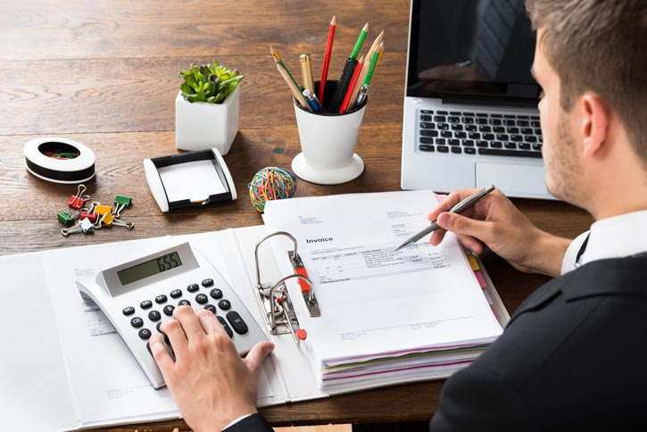 استخدام کارشناس حسابداری در یک شرکت معتبر
