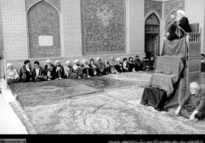 ماجرای اولین منبر آیت&zwnj;الله فلسفی در ۱۵ سالگی/ استفاده از پخش زنده رادیوی شاه علیه بهائیت