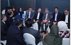 گفت و&zwnj;گوی صمیمی واعظی با ایرانیان مقیم مالزی