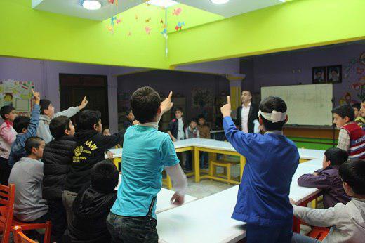 بازی های دسته جمعی مناسب شب یلدا