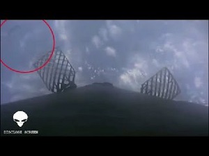 رؤیت شیء ناشناس عجیب حین پرتاب موشک اسپیس ایکس