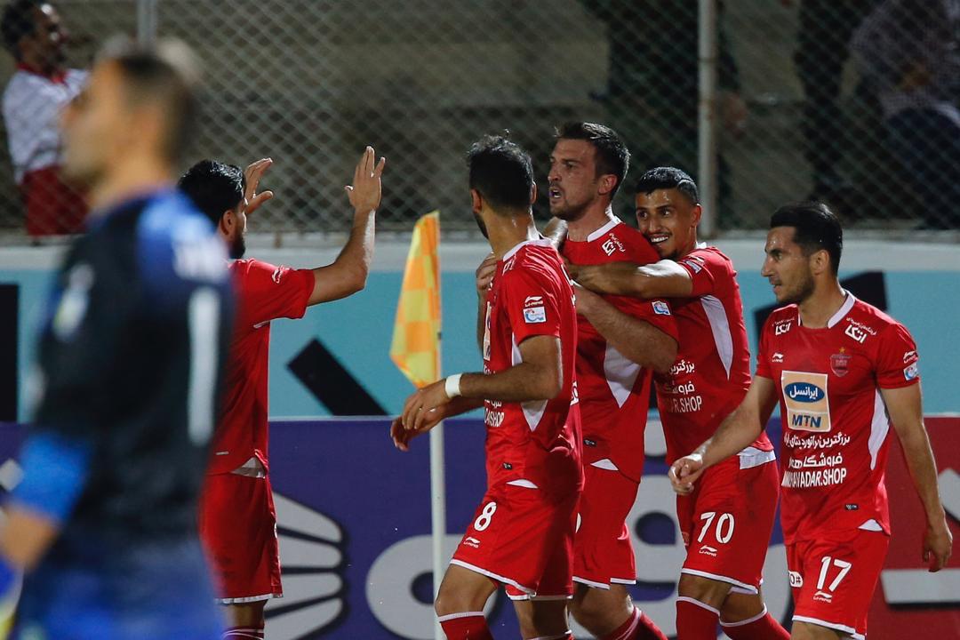 از حضور ۲ کاپیتان در لیست مازاد پرسپولیس و معرفی ورزشکاران دوپینگی ایران در سال ۲۰۱۹ تا مجیدی گزینه اول و آخر نیمکت استقلال