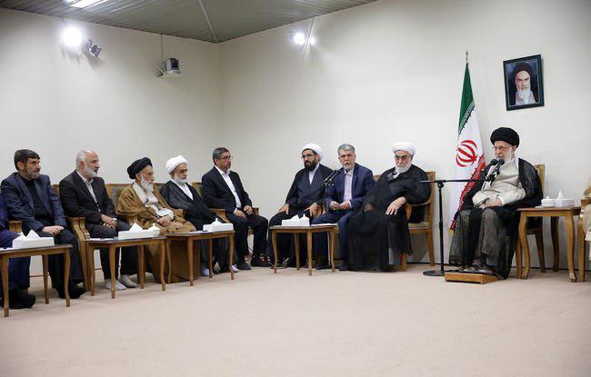تجلیل از بزرگان دین، تجلیل از معارف الهی و کاری لازم برای کشور است